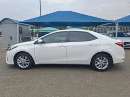 Toyota Corolla 1.6 PRESTIGE